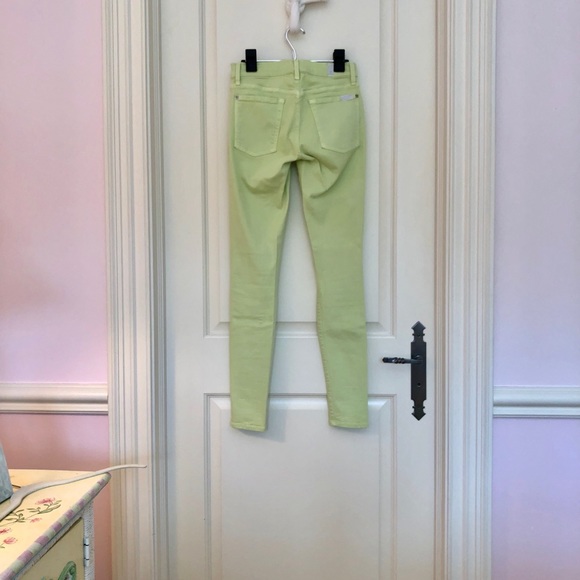 Pastel green jeans - Picture 2 of 2